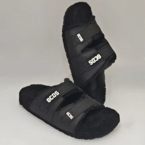 כפכפי פרווה שחורים GCDS שטוח