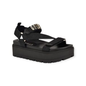 סנדלי נשים GUESS FETTA