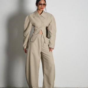 חליפת מידטאון-בז