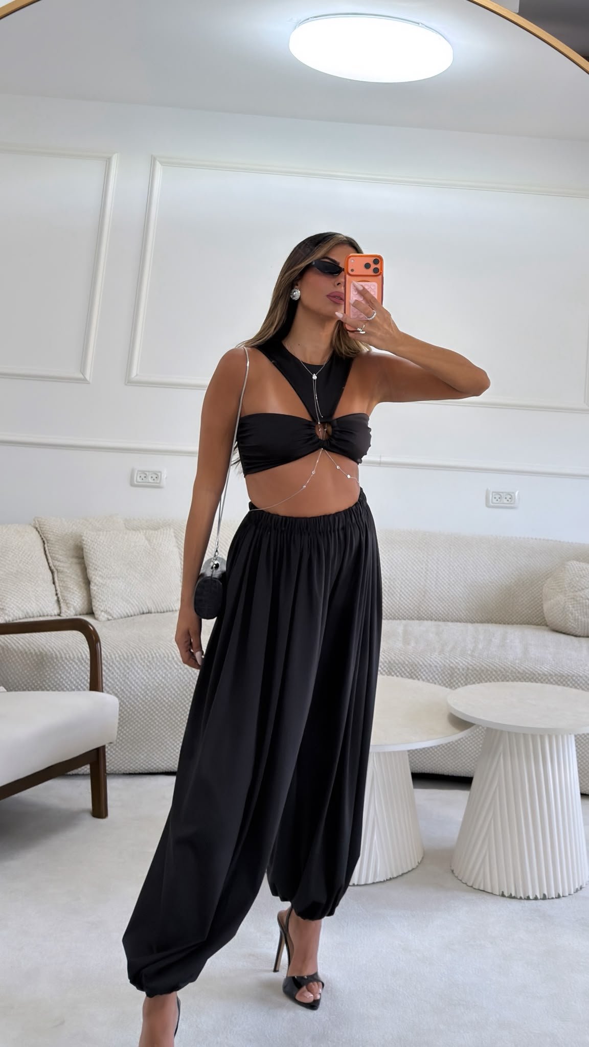 ⁦חליפת טולום שחורה⁩ – תמונה ⁦1⁩